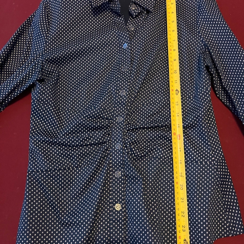 New York & Co Cobalt Blue Blouse with Small white dots. Size M - Picture 6 of 7